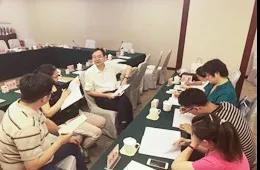 《通(tōng)脈養心丸治療冠心病心絞痛臨床應用(yòng)專家(jiā)共識》討(tǎo)論會(huì)順利召開(kāi)