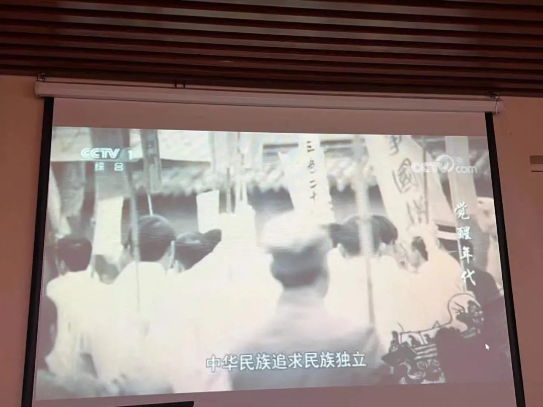 康衆時(shí)代“不(bù)忘初心，青春獻黨”主題黨日(rì)活動圓滿舉辦