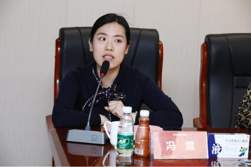 《小(xiǎo)兒(ér)熱(rè)速清口服液治療兒(ér)童上(shàng)呼吸道(dào)感染臨床應用(yòng)專家(jiā)共識》第一(yī)次專家(jiā)討(tǎo)論會(huì)在京成功舉辦