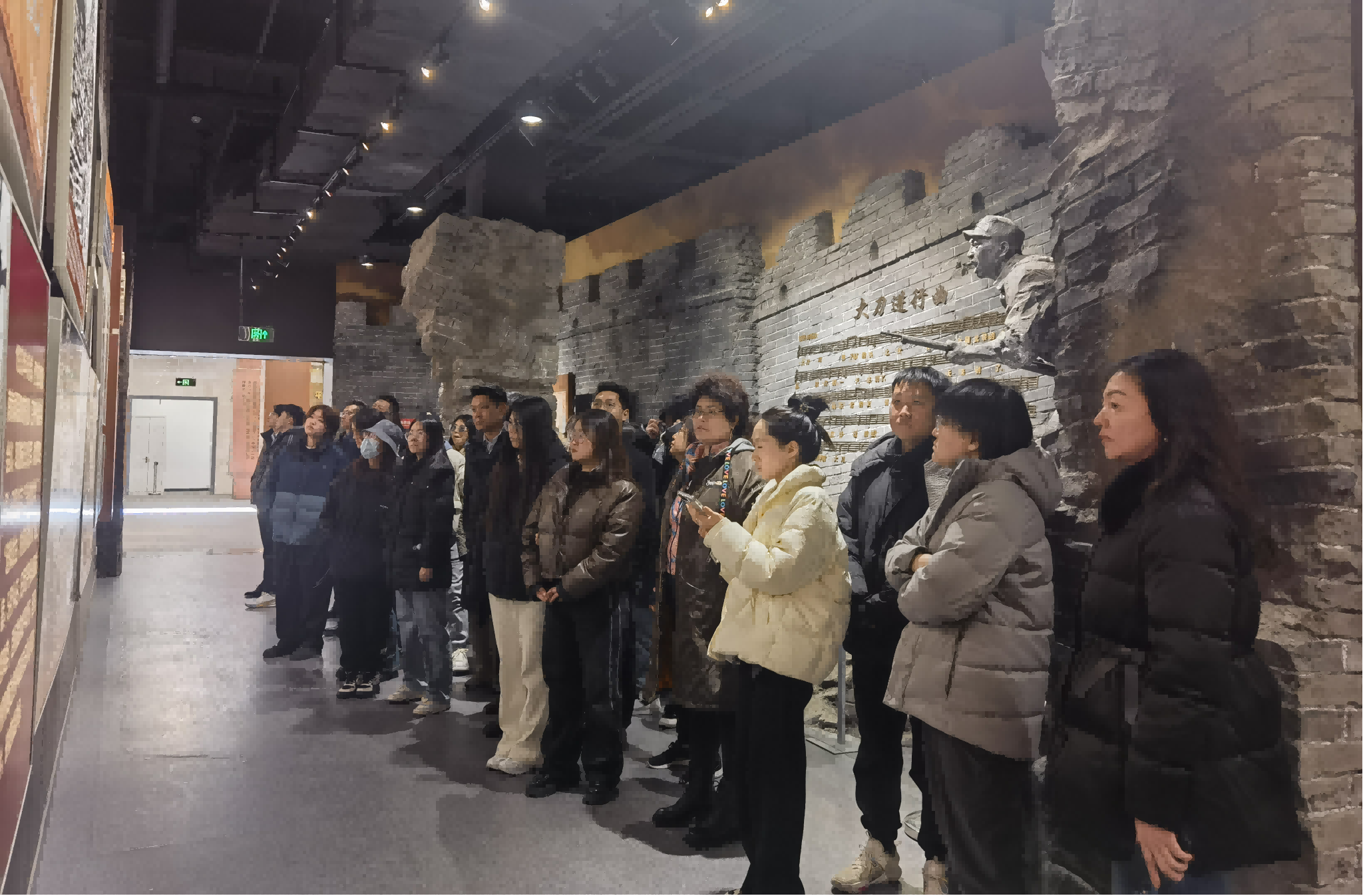 傳承紅(hóng)色精神，堅定政治信仰——康衆集團黨支部赴平北(běi)抗日(rì)烈士紀念園開(kāi)展主題黨日(rì)活動