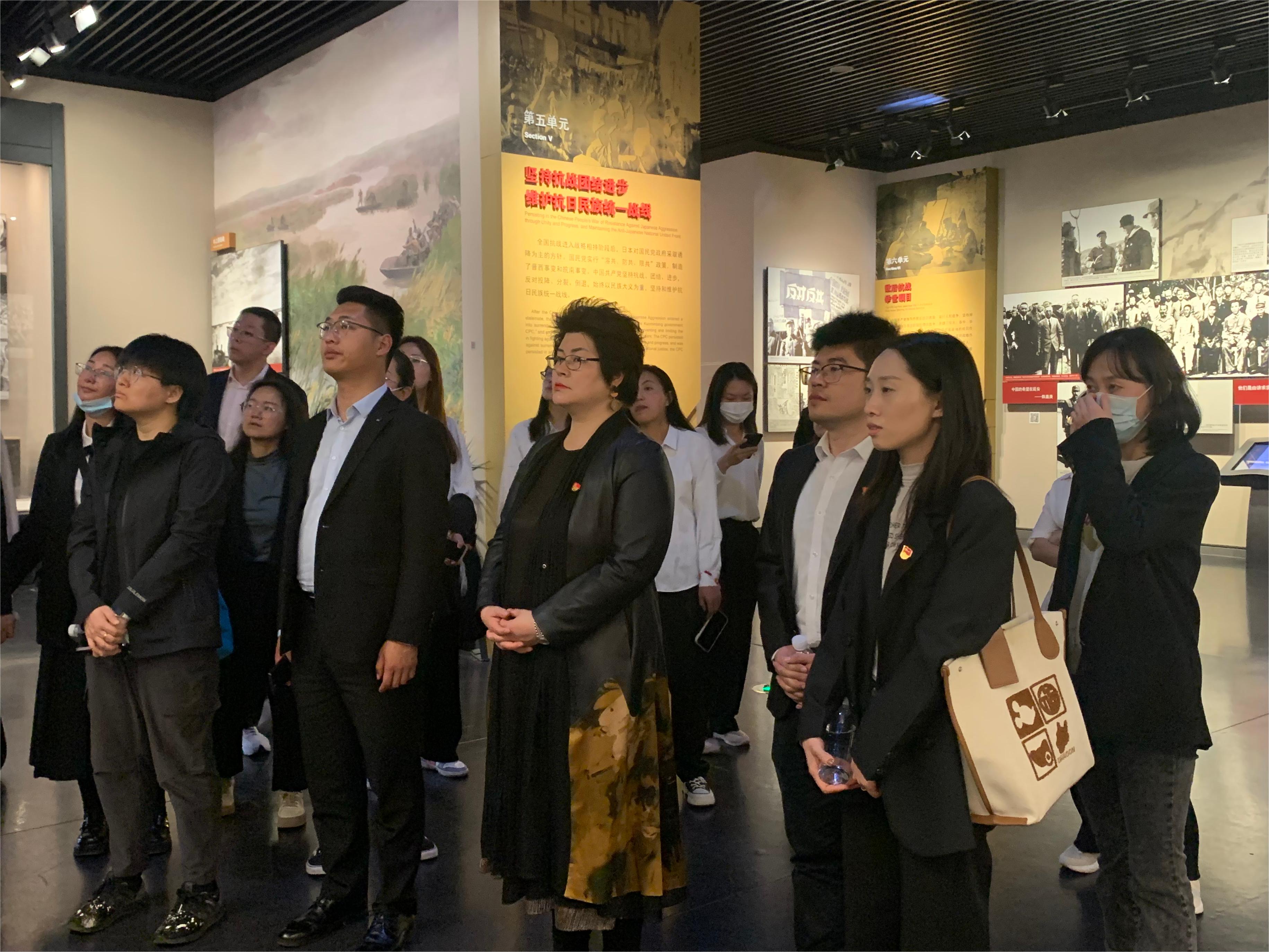 共築抗戰精神,培育愛(ài)國(guó)情懷 ——康衆集團黨支部赴中國(guó)人(rén)民(mín)抗日(rì)戰争紀念館開(kāi)展主題黨日(rì)活動 共築抗戰精神,培育愛(ài)國(guó)情懷 ——康衆集團黨支部赴中國(guó)人(rén)民(mín)抗日(rì)戰争紀念館開(kāi)展主題黨日(rì)活動