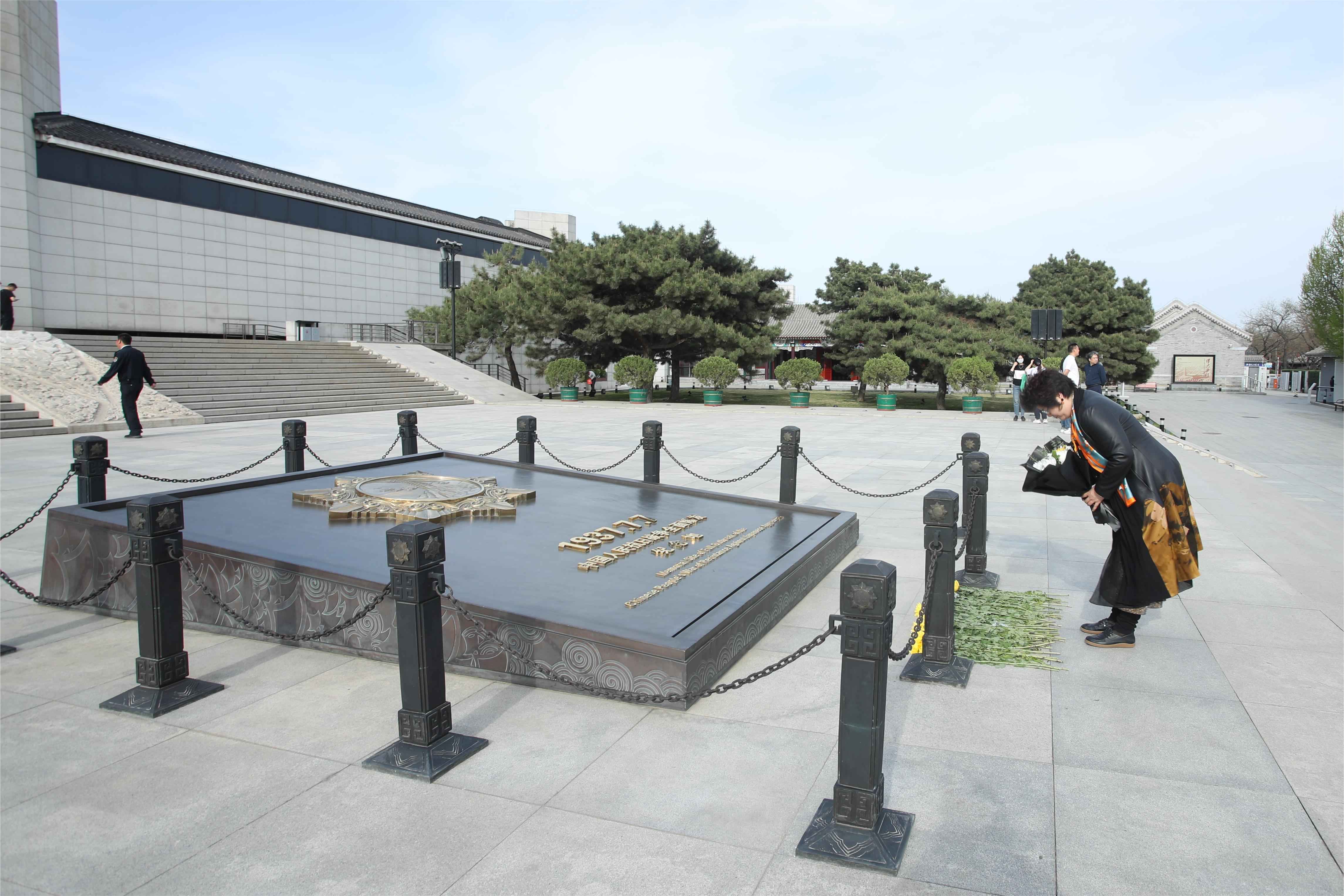 共築抗戰精神,培育愛(ài)國(guó)情懷 ——康衆集團黨支部赴中國(guó)人(rén)民(mín)抗日(rì)戰争紀念館開(kāi)展主題黨日(rì)活動 共築抗戰精神,培育愛(ài)國(guó)情懷 ——康衆集團黨支部赴中國(guó)人(rén)民(mín)抗日(rì)戰争紀念館開(kāi)展主題黨日(rì)活動