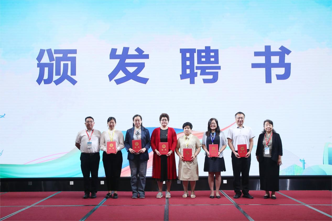 康衆時(shí)代： 完善藥品循證學依據，助力中醫(yī)藥守護兒(ér)童健康