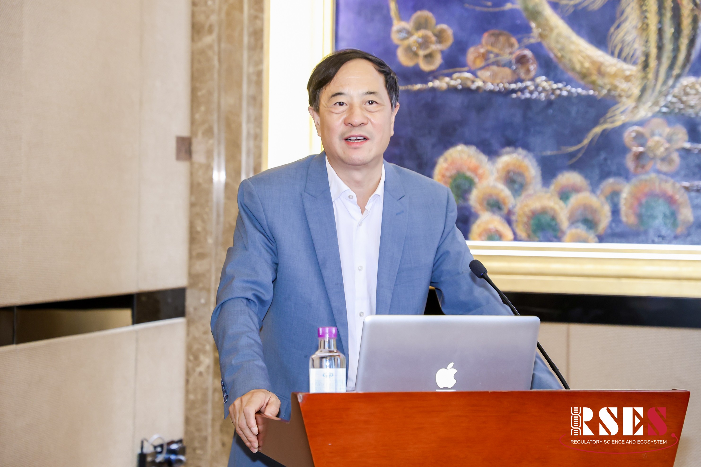 康衆時(shí)代：中保政策與改良型新藥研發策略研討(tǎo)會(huì)成功舉辦