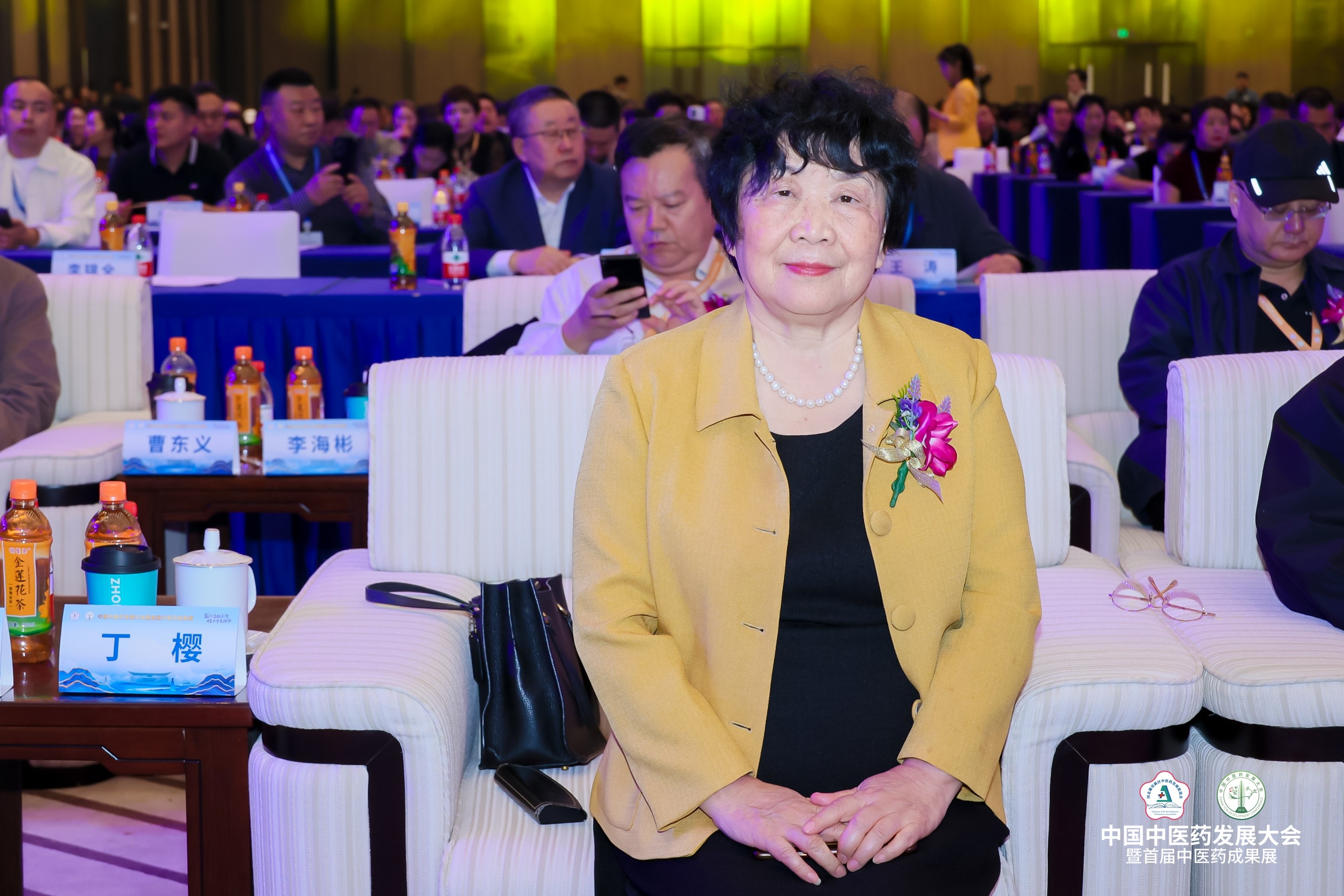 康衆集團與雄促會(huì)達成戰略合作(zuò)，正式成為(wèi)副會(huì)長(cháng)單位，攜手助力中醫(yī)藥高(gāo)質量發展！