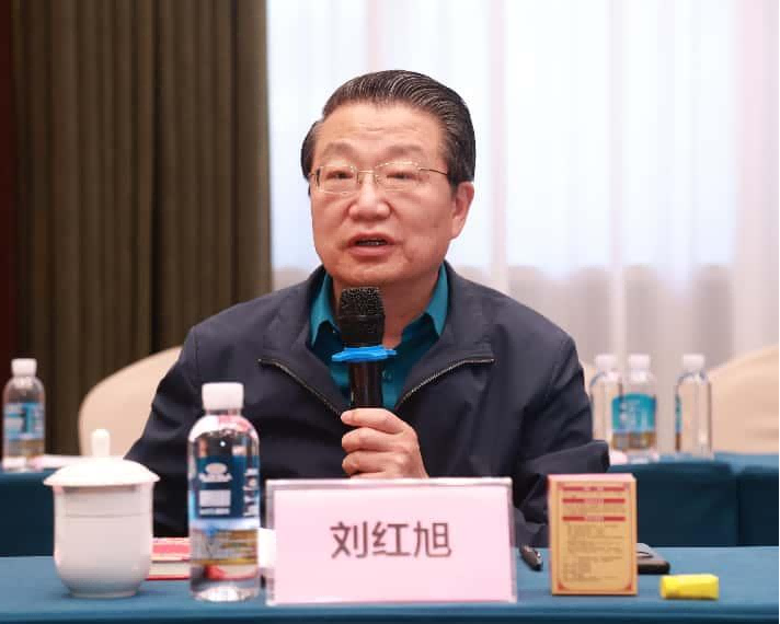 《心寶丸臨床應用(yòng)專家(jiā)共識》第一(yī)次專家(jiā)討(tǎo)論會(huì)順利召開(kāi)