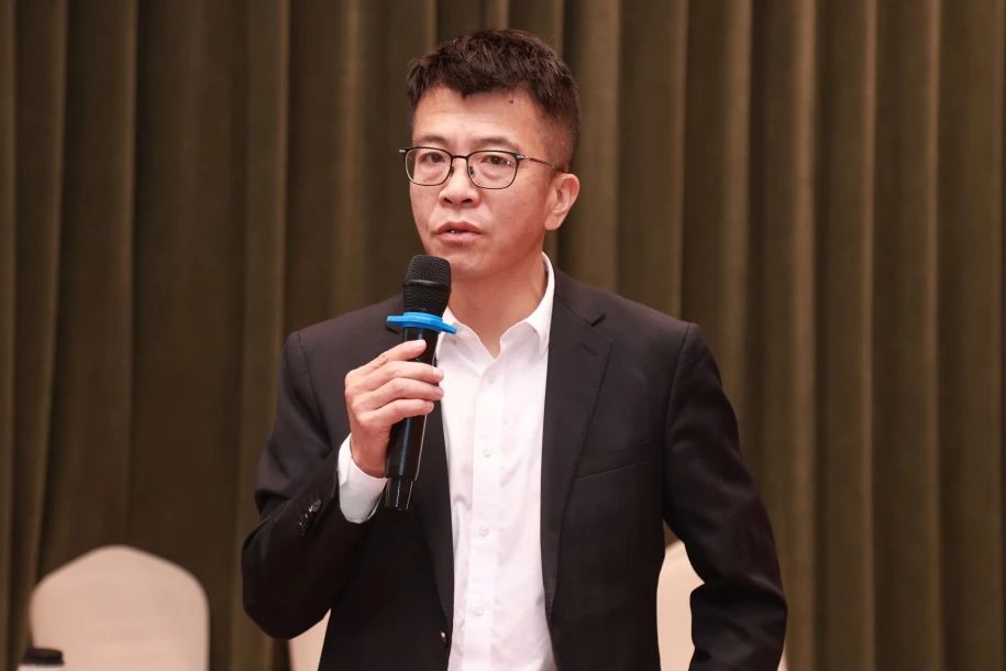 《心寶丸臨床應用(yòng)專家(jiā)共識》第一(yī)次專家(jiā)討(tǎo)論會(huì)順利召開(kāi)